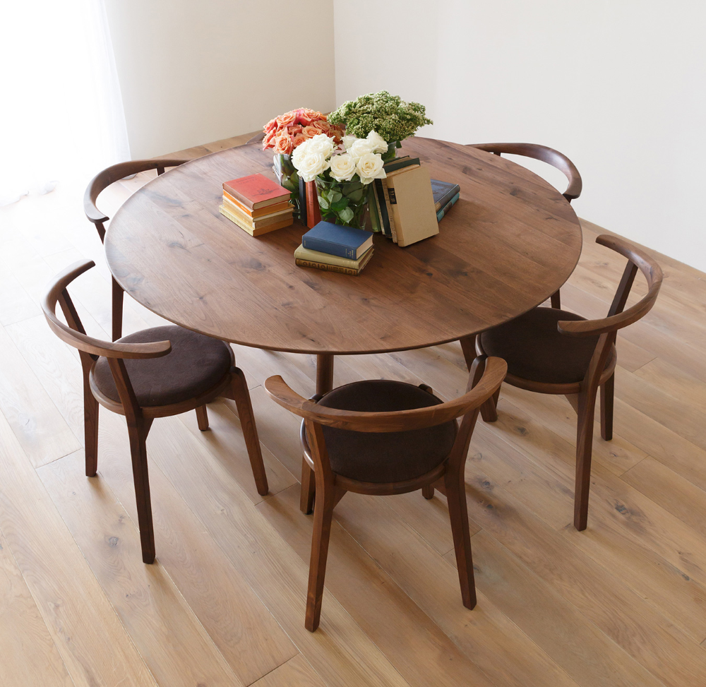 Enhance Your Dining Room with Stylish
Round Kitchen Table Sets for 6