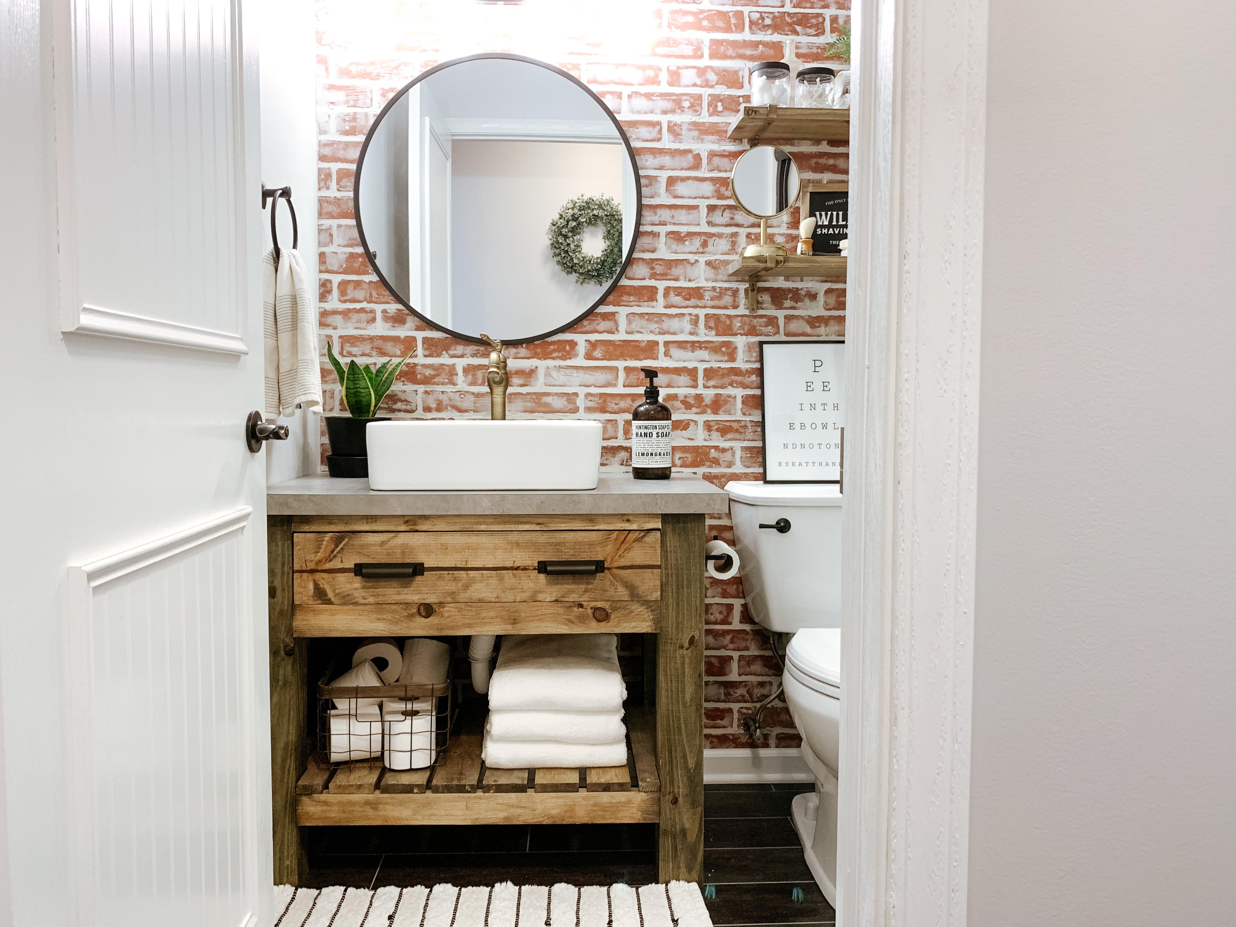 Rustic wooden vanities‌ enhance‌ your​ farmhouse bathrooms⁢ natural charm